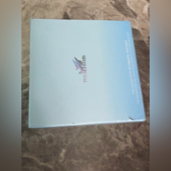 New THE MONSTERS: Big Into Energy Series Crystal Ball Snow Globe Serenity - Picture 6 of 9